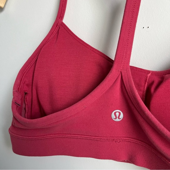 Lululemon Sports Bra - Flow Y Nulu - Picture 4 of 4